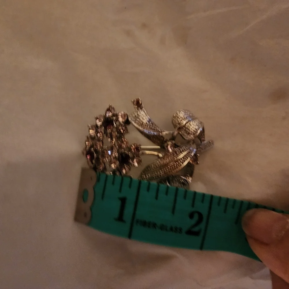 Vintage‎ spring floral rhinestone brooch
